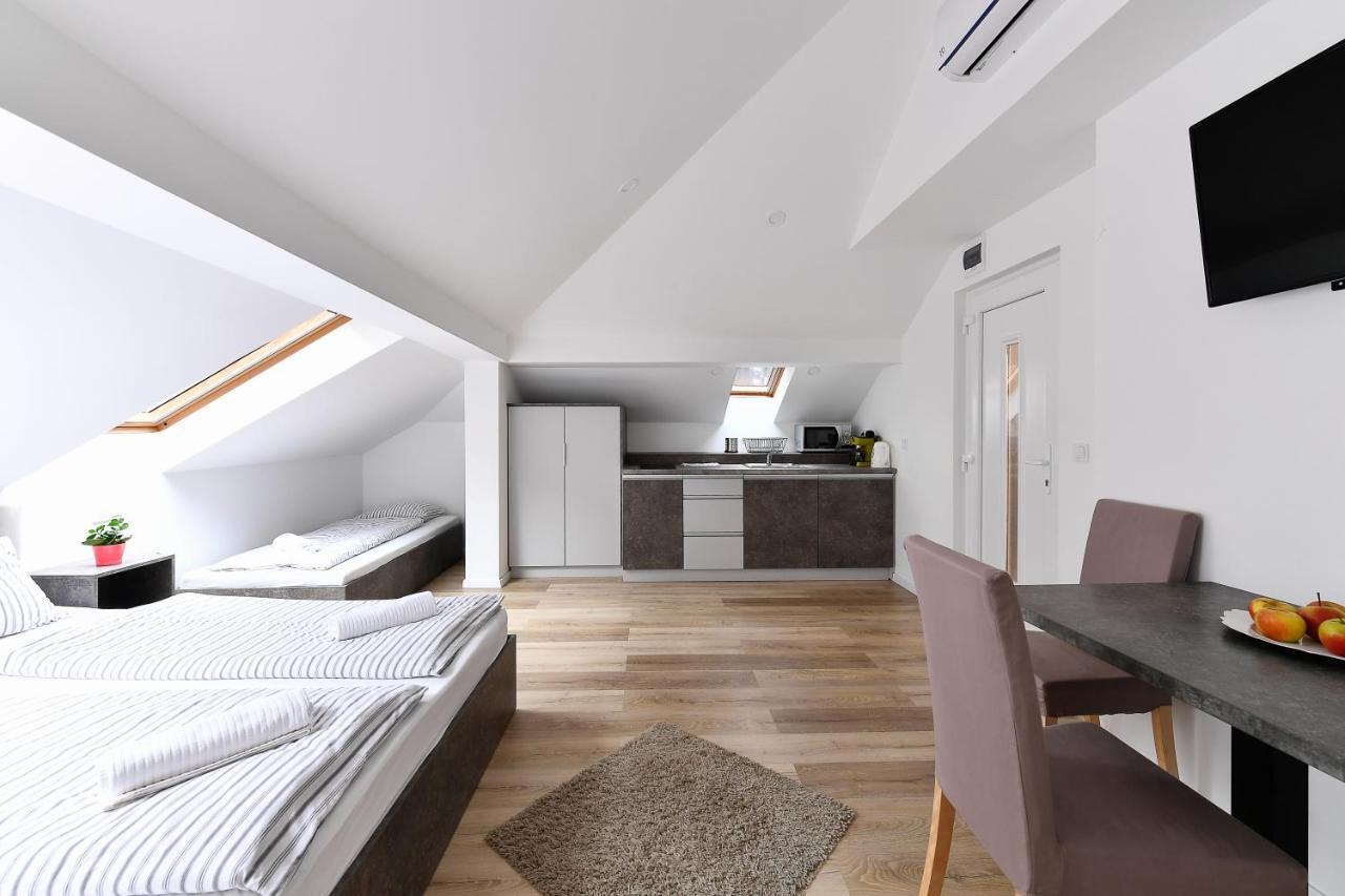 Villa Oliver 2 שיופוק מראה חיצוני תמונה